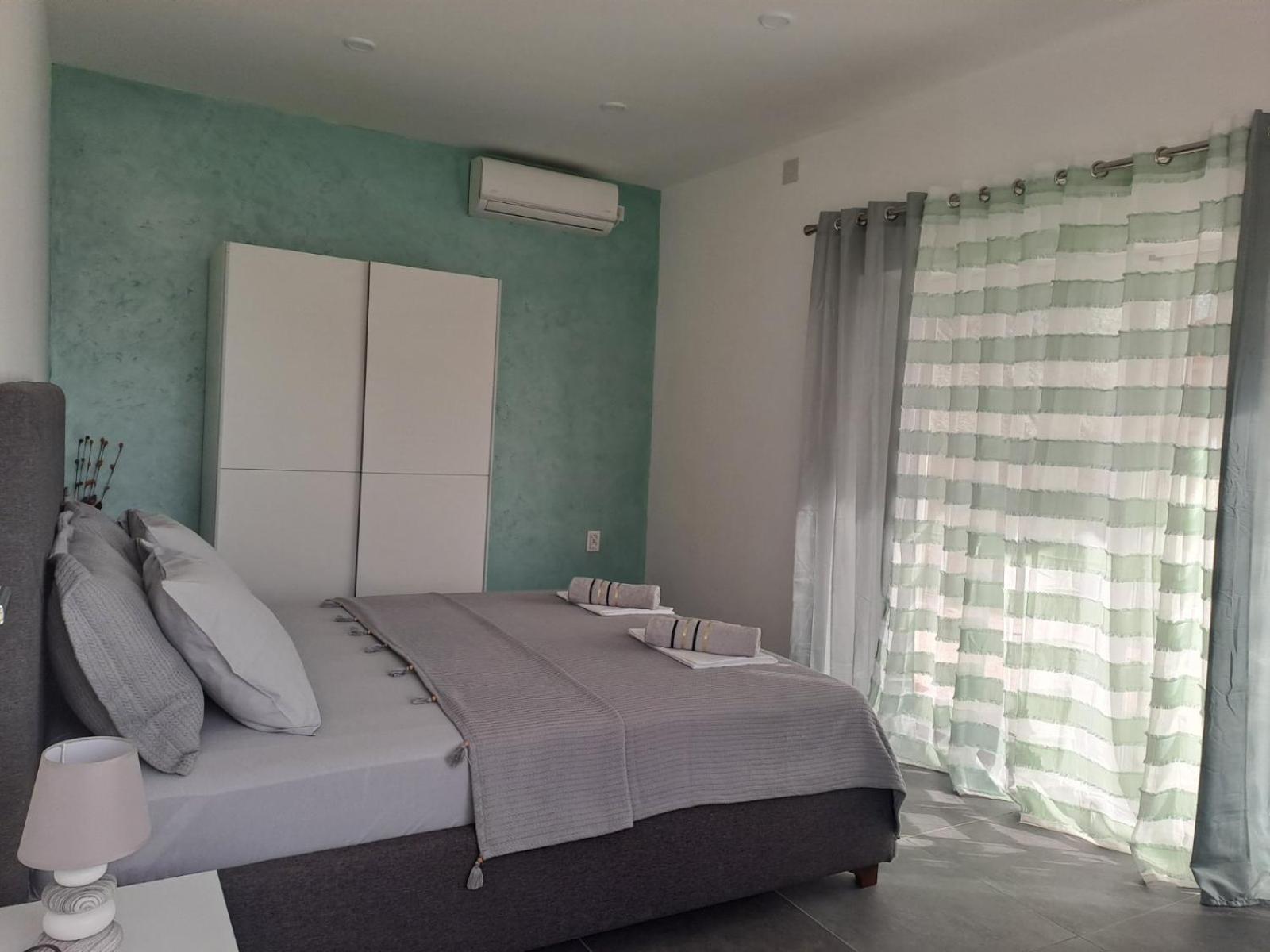 Dims Holiday home *